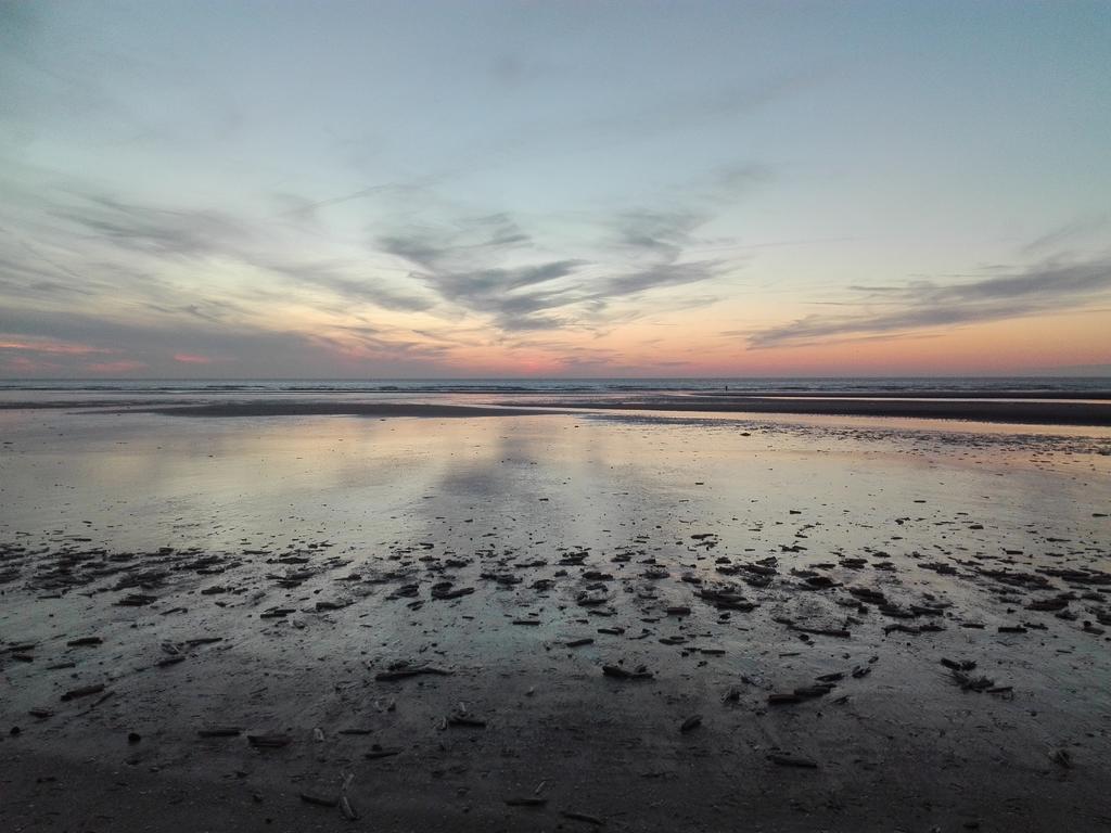 Logies Het Maantje De Panne Exterior foto